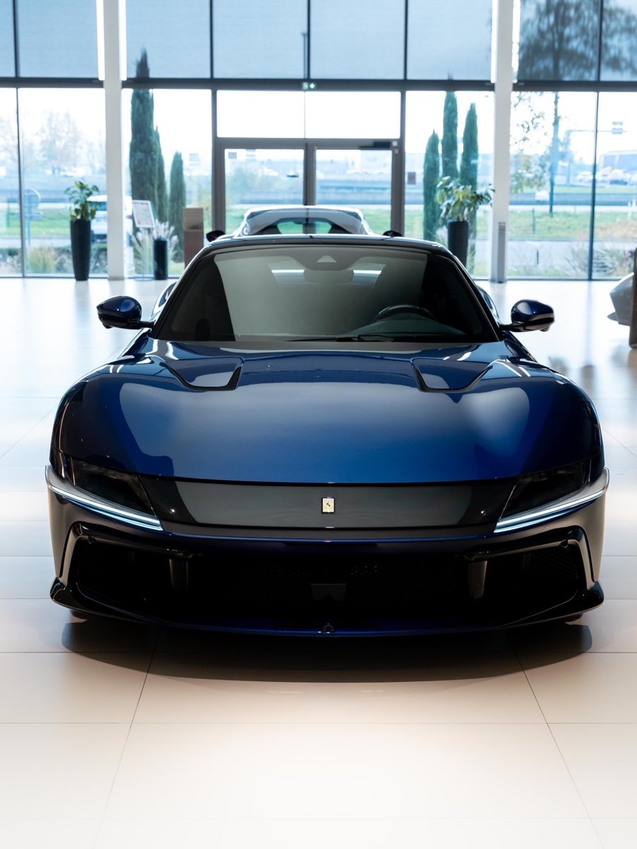 competitionreal's tweet image. Ferrari 12 Cilindri 💙