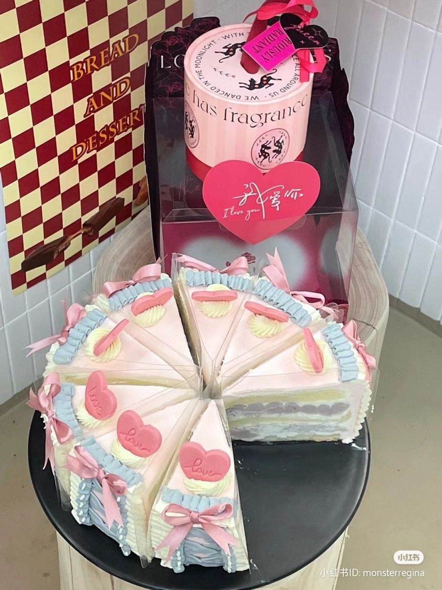 sweetxdessert's tweet image. prettiest cake