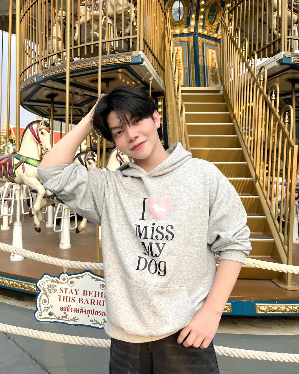 BUGDanuphop's tweet photo. 🌅#BUGDanuphop https://t.co/yX5eZ7W6oe