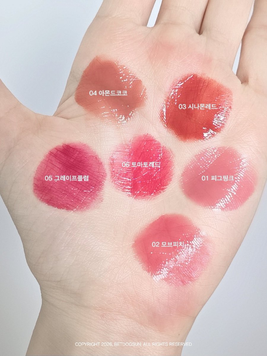 betdogsun's tweet image. #협찬 #RT이벤트
#RT 해주신 두분께 써니콘의 아보히알 립앤치크 6종을 드립니다!

써니콘에서 오는 2월 2일 출시되는 립앤치크 사용해봤는데 컬러 라인업이 예쁘더라구요!! 1,4,5호가 정말 맘에 들었어요
컬러감 선명하게 발색되는 타입이라 픽업양 조절해서 립으로 쓰기에도 치크로 쓰기에도 좋았음!