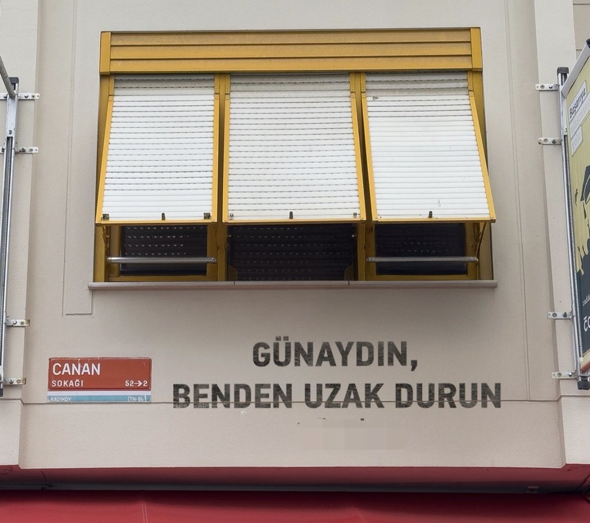 FuturePerfect17's tweet image. kahve bile içemeden ikinci toplantıya giriyorum, allaanı seven fincan atsın 🥹