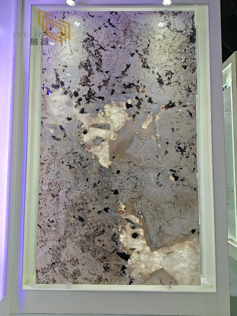 Snow mountain luxury marble with different color backlit, ideal for high end interior decorations.
#backlitstone #luxurymarble #luxurystone #translucentstone #backgroundwall #walldesign