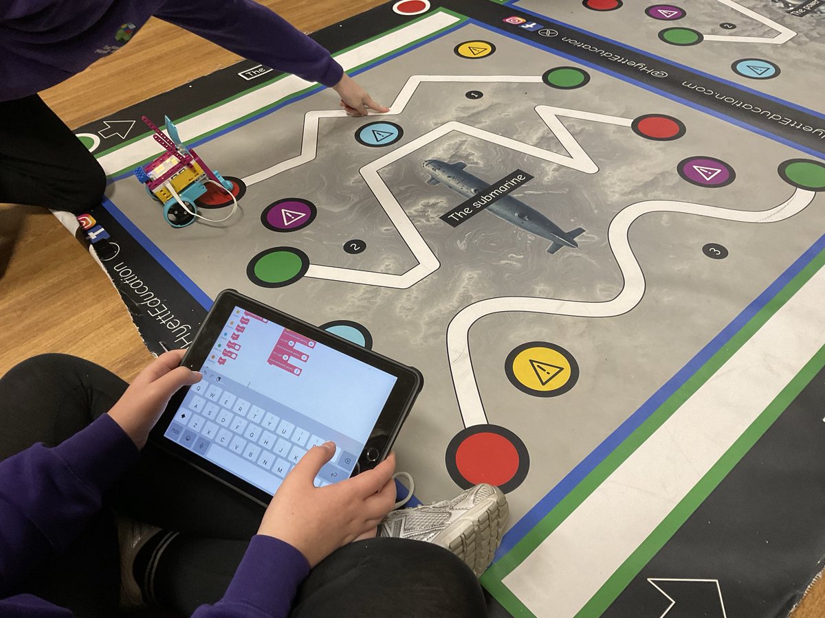 Hyett Education tweet media