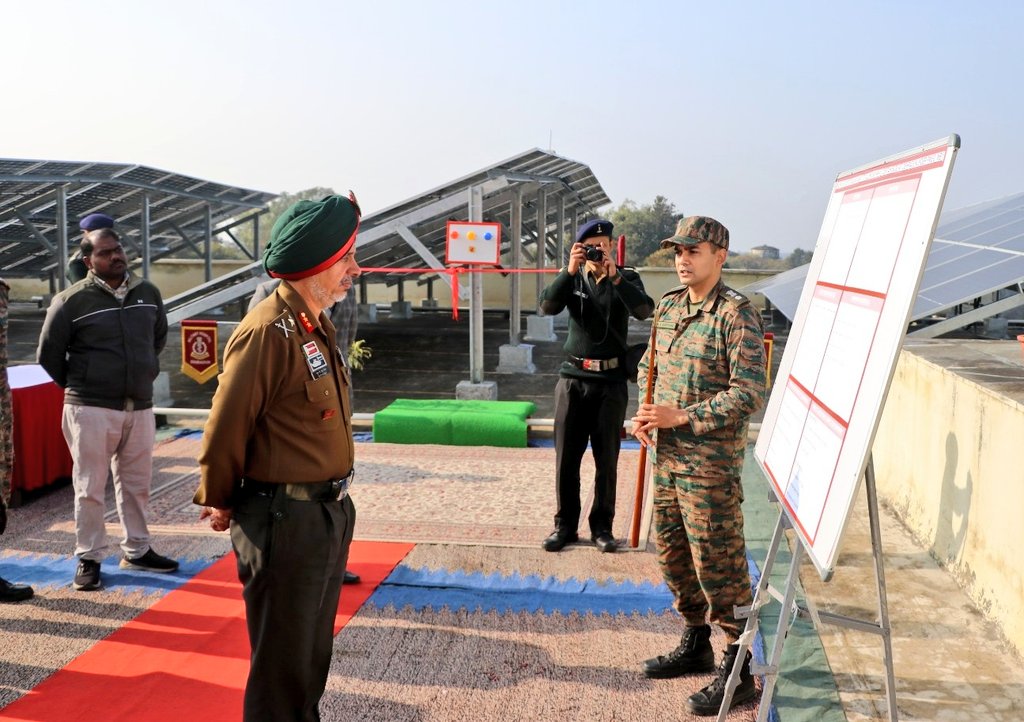 PRODefDehradun's tweet photo. In a step towards reducing the #carbon_footprint at Dehradun, a 200 kW #RooftopSolarPowerPlant under #PMSGY – Pradhan Mantri Surya Ghar: Muft Bijli Yojana, was inaugurated at Military Hospital, Dehradun by Maj Gen MPS Gill, VSM, GOC, Uttrakhand Sub Area. 

Executed by GE (MES) Dehradun, the project enhances operational efficiency and underscores the Army’s commitment to green, sustainable and self-reliant infrastructure.
🇮🇳🌞⚡
#GreenInitiative #SolarPower #IndianArmy #MES #SustainableInfrastructure #SelfReliantIndia