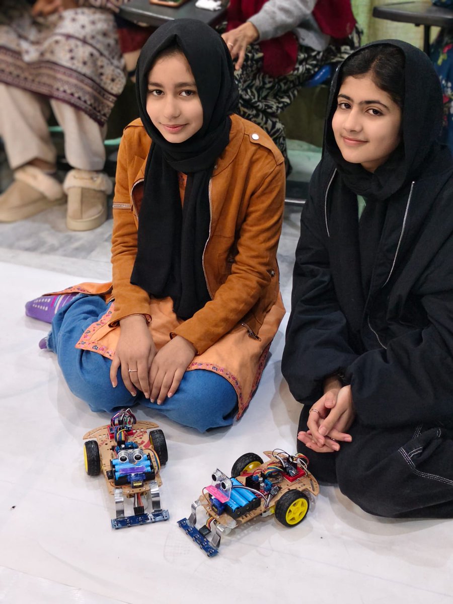 Coding4KidsPK's tweet photo. Future Innovators Robotic Contest-26 (FIRC-26):  
Few clicks from the Line Following (non PID) category, held at AGS F17 Campus!! #Robotic #Coding4KidsPK https://t.co/DdD4JDeMNr