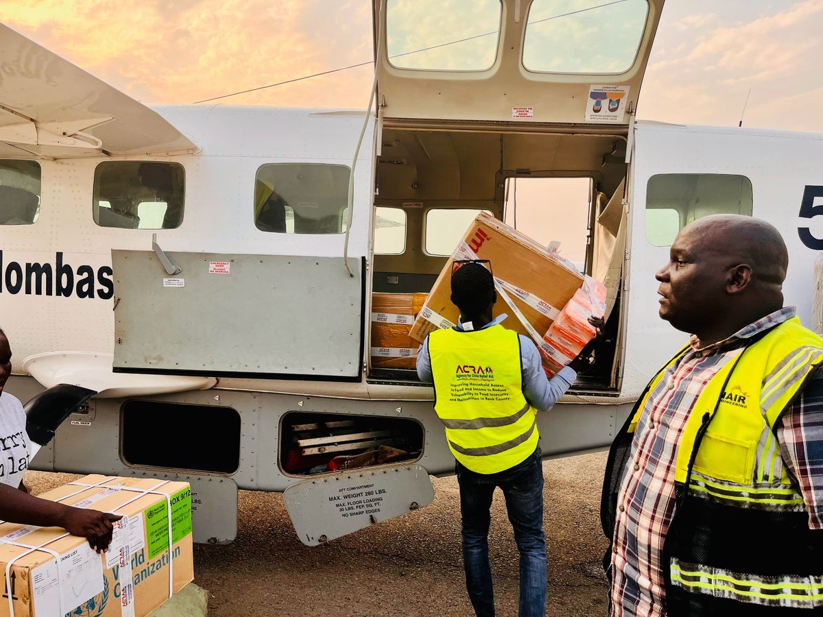 ACRA_SouthSudan's tweet photo. Lifting communities, in health and in hope.
Every delivery a step closer to healthier communities.

#HealthForAll #AccessToCare #CommunityHealth #ACRA https://t.co/iyXzkrvwAp