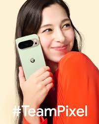 TXBOMBER's tweet photo. 【連絡】
私の名前は佐々木ゆずる
数週間前に
GooglePixelに乗り換えました
だからプロレス関係の皆さんのLINEが消えちゃいました
#あけましておめでとうございます https://t.co/v3Qgbf1ezb