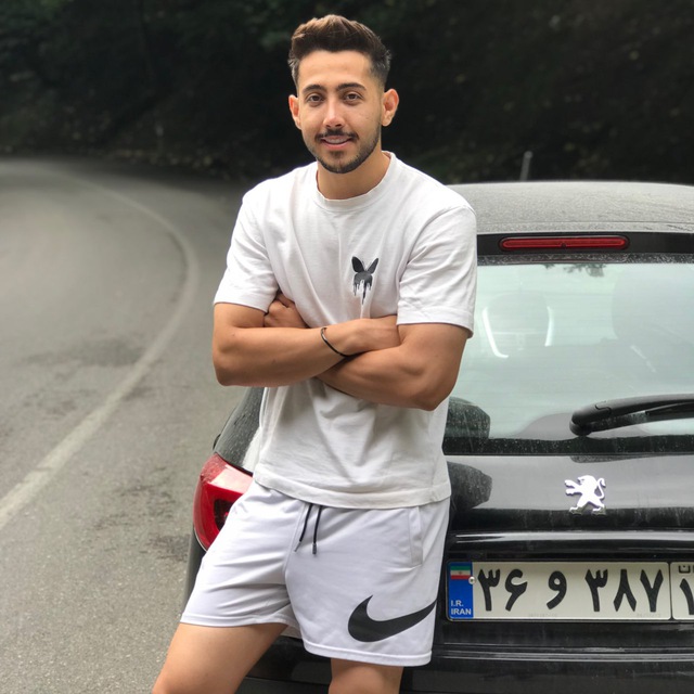 Soranmansournia's tweet image. On Thursday, 8 January 2026, during protests in Kianshahr, Tehran, #AmirJavadzadeh was killed after security forces fired live ammunition. A bullet struck his neck. Amir was later buried in Tehran’s Behesht-e Zahra cemetery (Section 327, Row 183, Grave 123).
#IranMassacre 
1/2