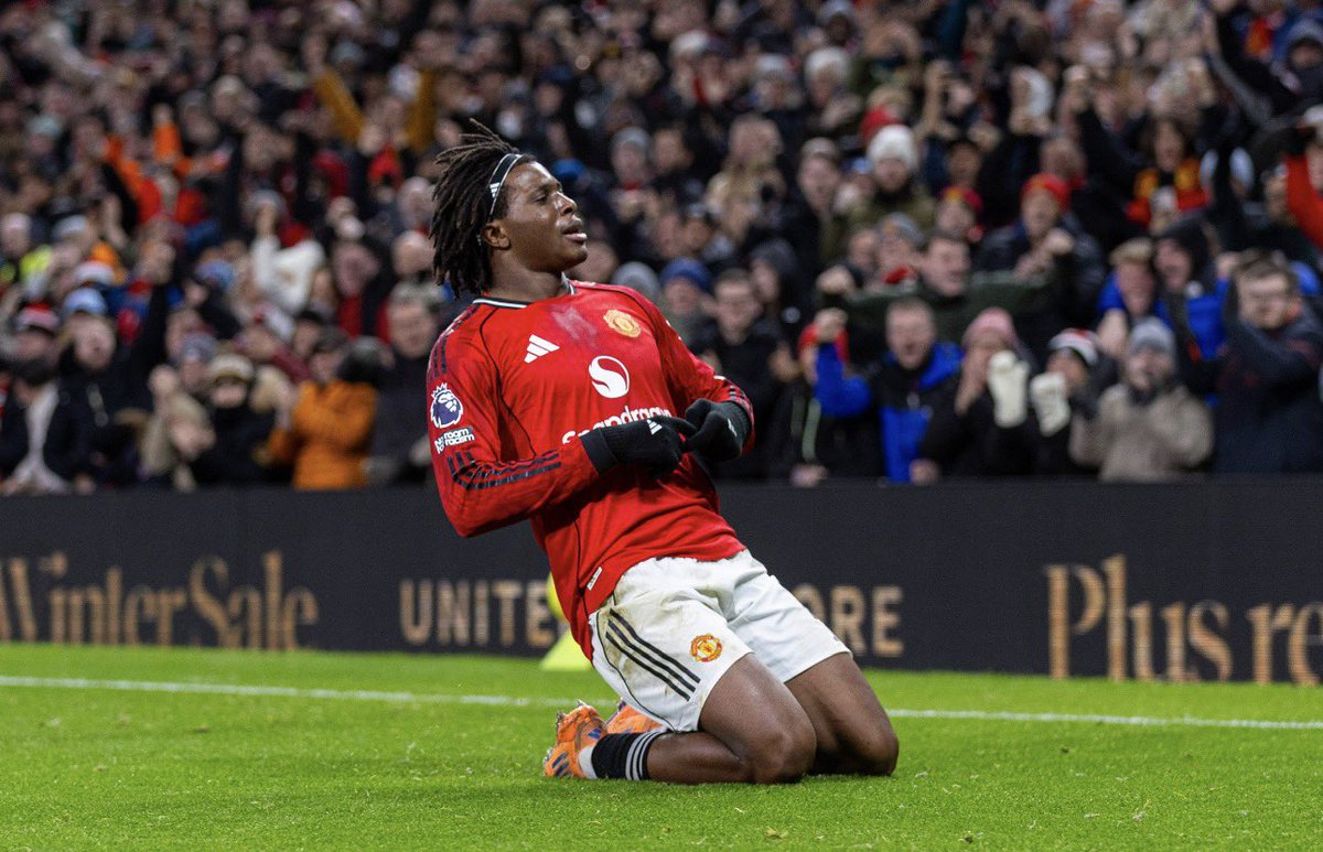 centredevils. tweet media