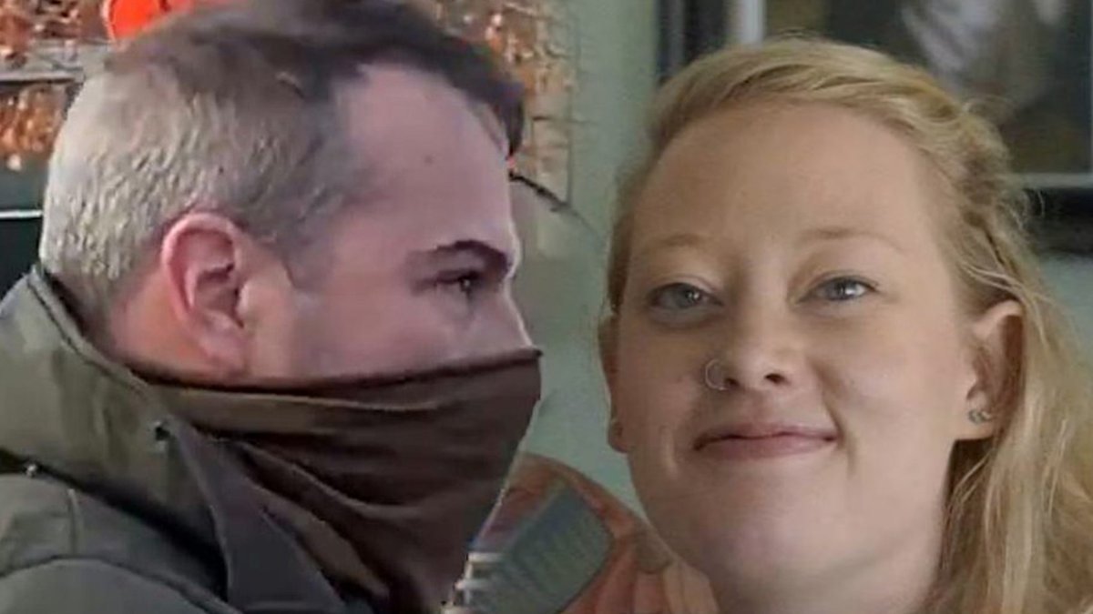 American Patriot Renee Good did NOT deserve to have her brains blown out in front of her dog for not complying with armed vigilantes who were terrorizing HER community.

You simply arrest, fine and release.

YOU DO NOT MURDER!
ARREST ICE AGENT ROSS NOW!