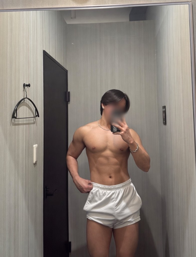 Ken57252's tweet photo. Gym 大好き https://t.co/vwj17VEjQ0