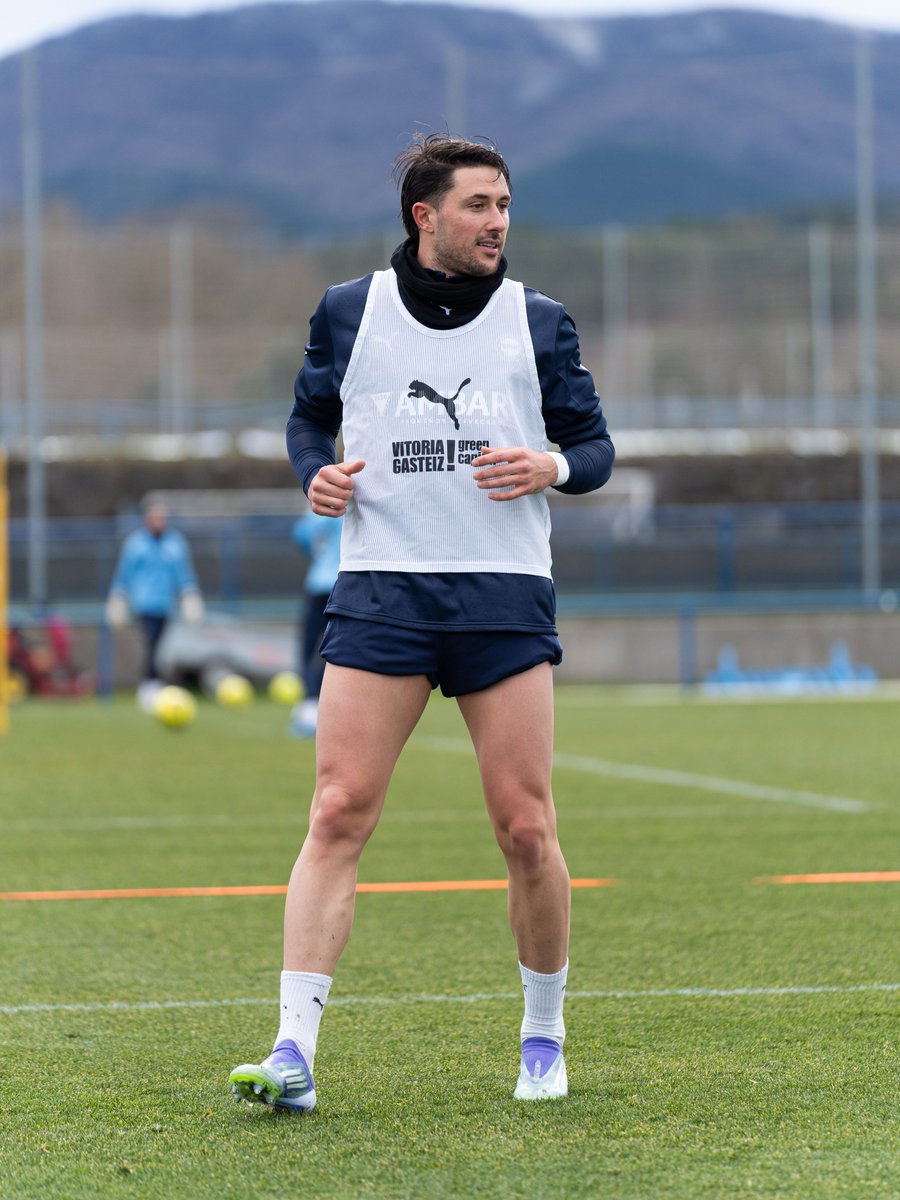 Deportivo Alavés tweet media