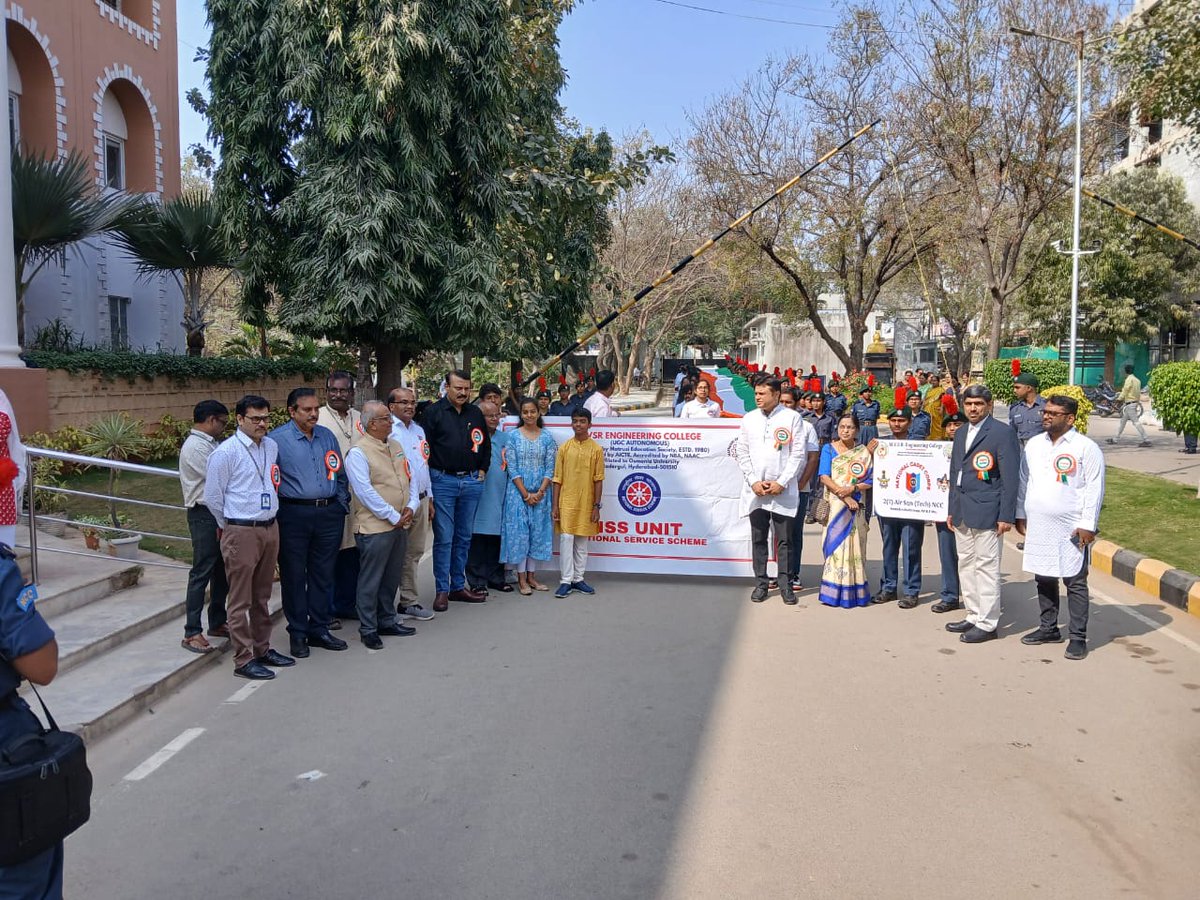 MVSRConnect's tweet photo. Republic Day Celebrations @MVSR Engineering College https://t.co/eKaBIeIfc6
