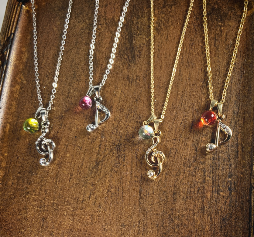 【香香様オーダー品】ハンドメイド　ファブリックリース　5点