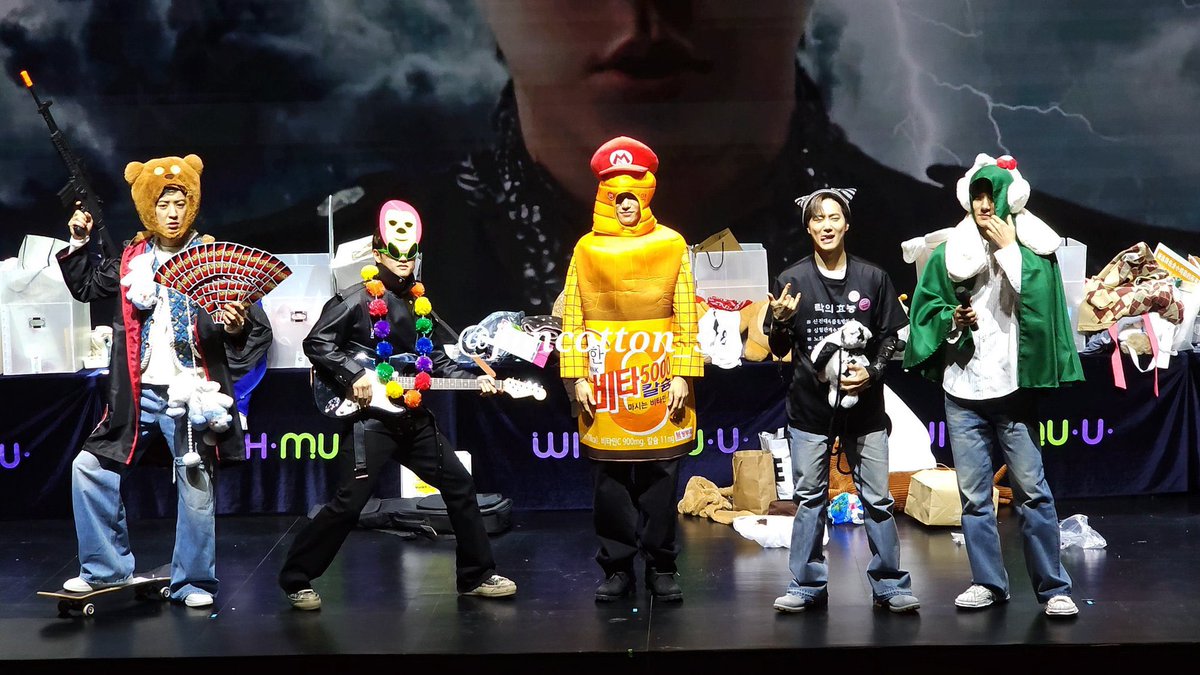 サイン会のペンサアイテム毎回面白くて好きwwwwww