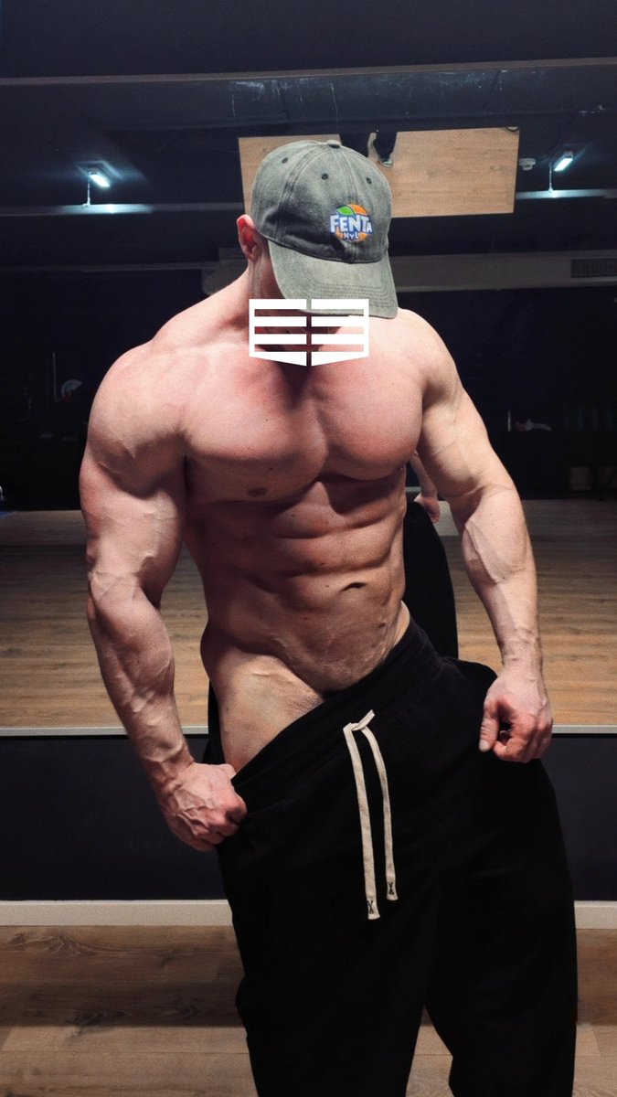 destroymyabs tweet media