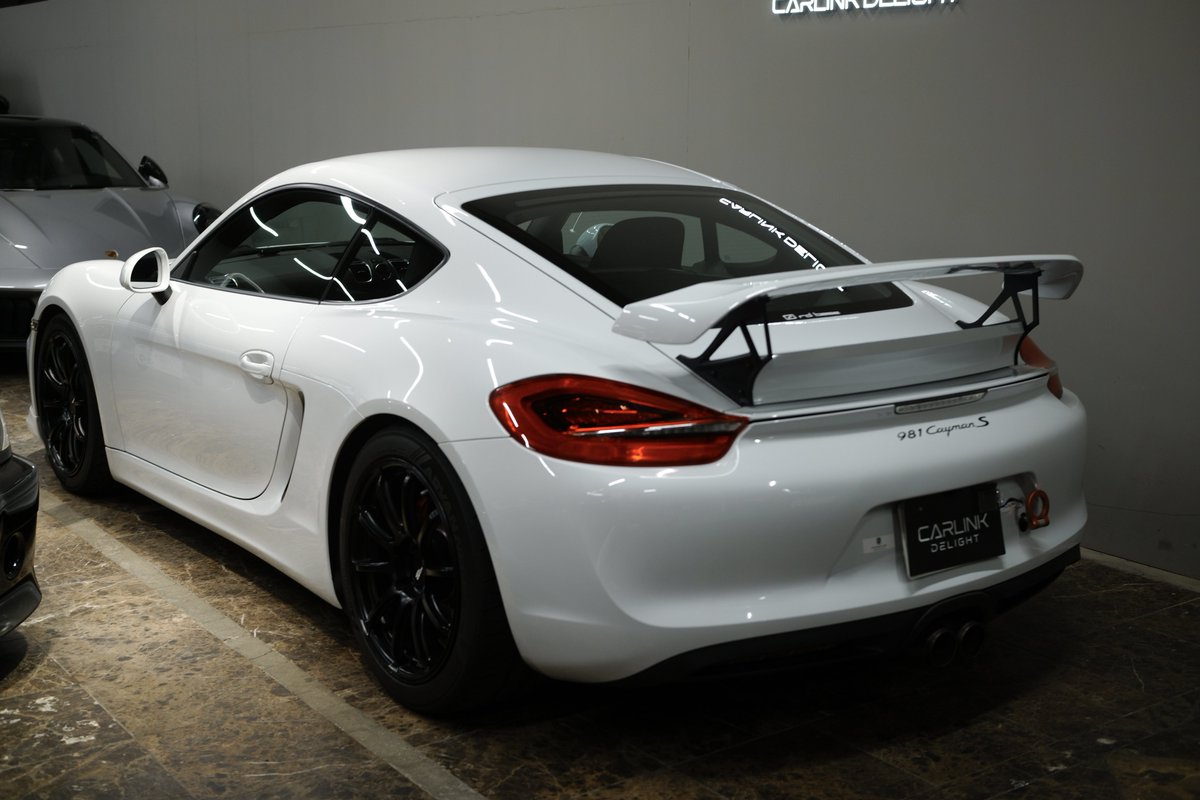 「ポルシェでサーキット走行してみたい…」

そんなアナタのための1台です

後日ちゃんと撮影してカーセンサーなどにも掲載しようと思いますが、
フライングでご紹介💁‍♂️

2014 981ケイマンS PDK
スポーツクロノパッケージ
81,500キロ
修復歴無し

テックアートフロントリップ
テックアートリアウイング