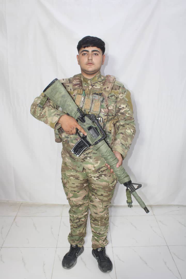 Radio_FreeSyria's tweet image. This Kurdish child, whose name was Hawkar Direk, blew himself up yesterday in a suicide bombing targeting a Syrian army vehicle - rebranded as a 'self-sacrifice operation' by the PKK/SDF.

PKK/SDF official media glorified his death, describing it as heroic, as it has other