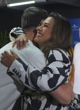 doisfugitivos's tweet photo. Enquanto o sol não parar de brilhar, eu vou te amar 💙 @SimoneMendes https://t.co/aFGjEE1o1O