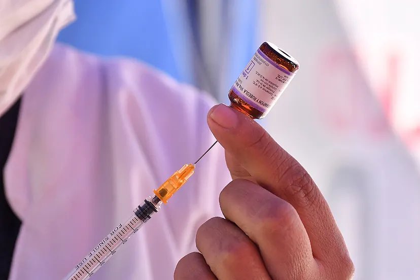 herqles_es's tweet image. 🇪🇸🇺🇳 | La OMS retira a España el estatus de país libre de sarampión por el aumento de casos. 

Con 397 casos registrados en 2025, el país retrocede una década en la lucha contra esta enfermedad.