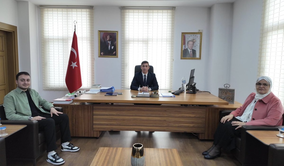 Adana Olgunlaşma Enstitüsü Müdürü Seher Coşkun ile Bilgi ve Belge Sorumlusu Emrullah Seyhan’ı kabul ettim. ​

Yüreğir’in kadim kültürel mirasını korumak ve ilçemizin tanıtımına güç katacak projeleri hayata geçirmek adına kurumlar arası iş birliği imkanlarını değerlendirdik.