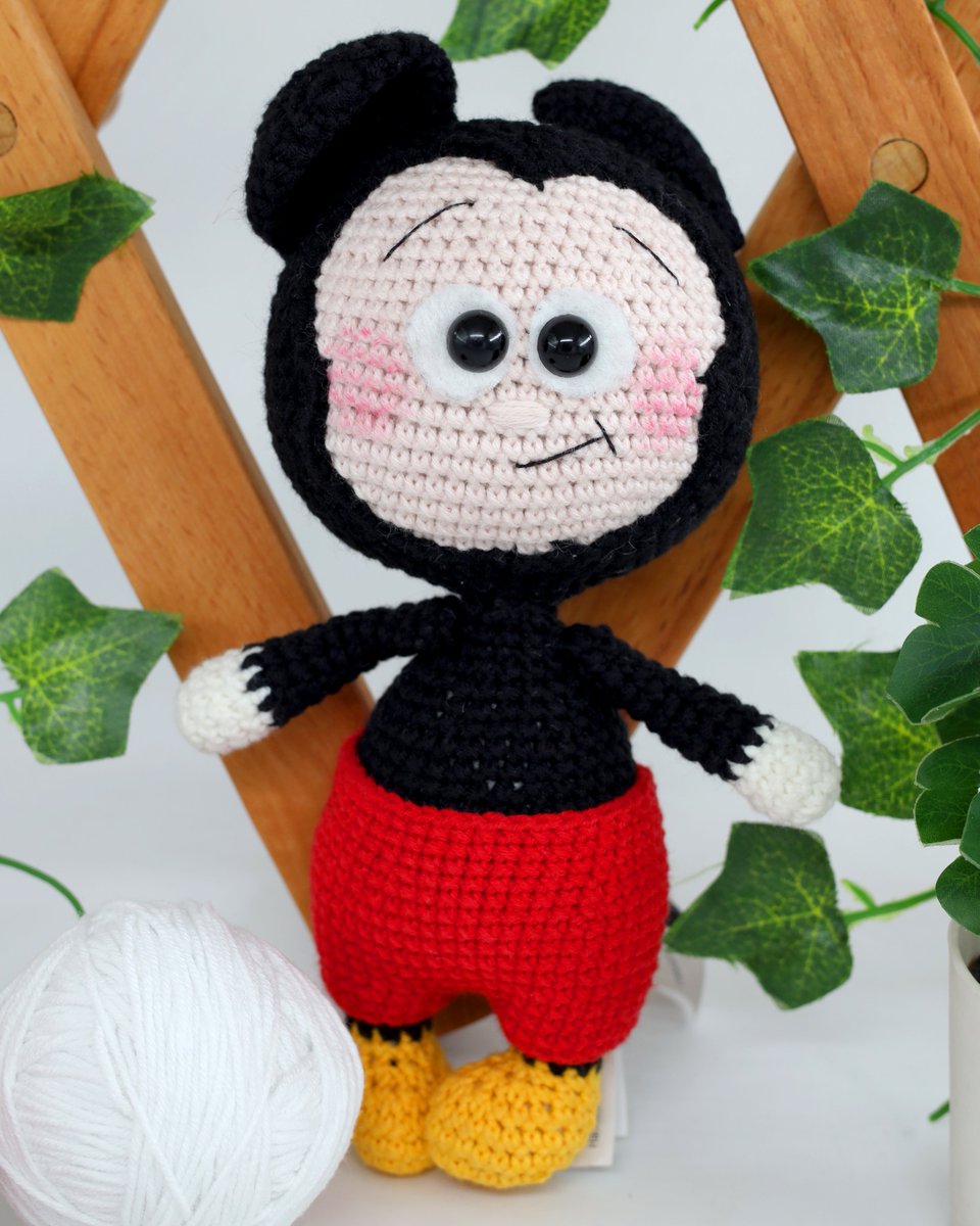 Bu bir oyuncak değil, çocuğun dünyasında rol alan bir karakter.

Oyun kurdurur.
Hikâye başlatır.
Tek başına vakit geçirmeyi anlamlı hâle getirir. 🙂

🌐 Online sipariş: anatoya.com
📞 İletişim: 0531 397 31 21
#Anatoya #ElYapımıOyuncak