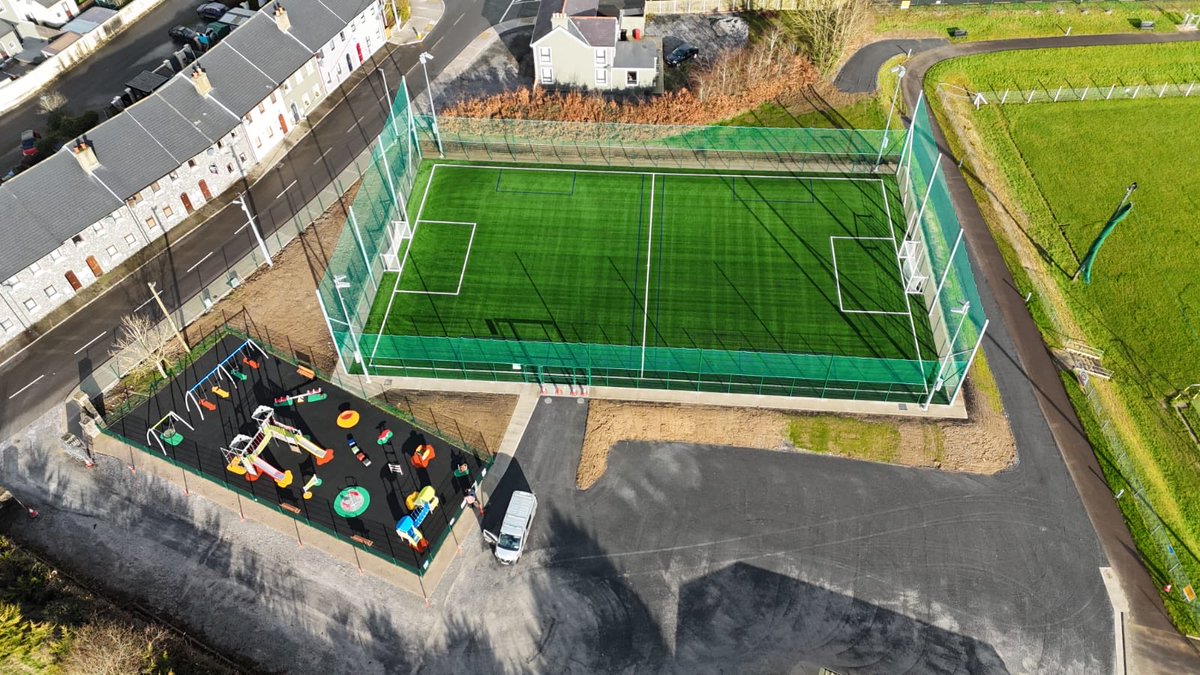 Kelly Brothers tweet media