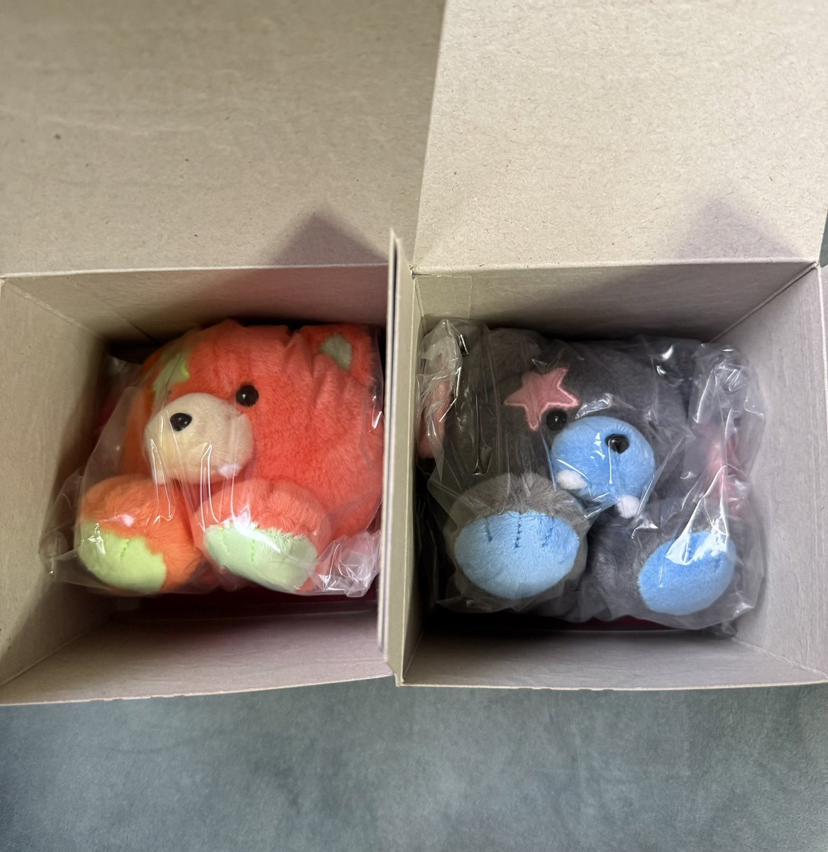 maru_11v's tweet photo. @euncfygb リプ失礼いたします。
ニキとヒスンの交換は可能でしょうか？
ご検討よろしくお願いいたします https://t.co/S1AVVMpxzl