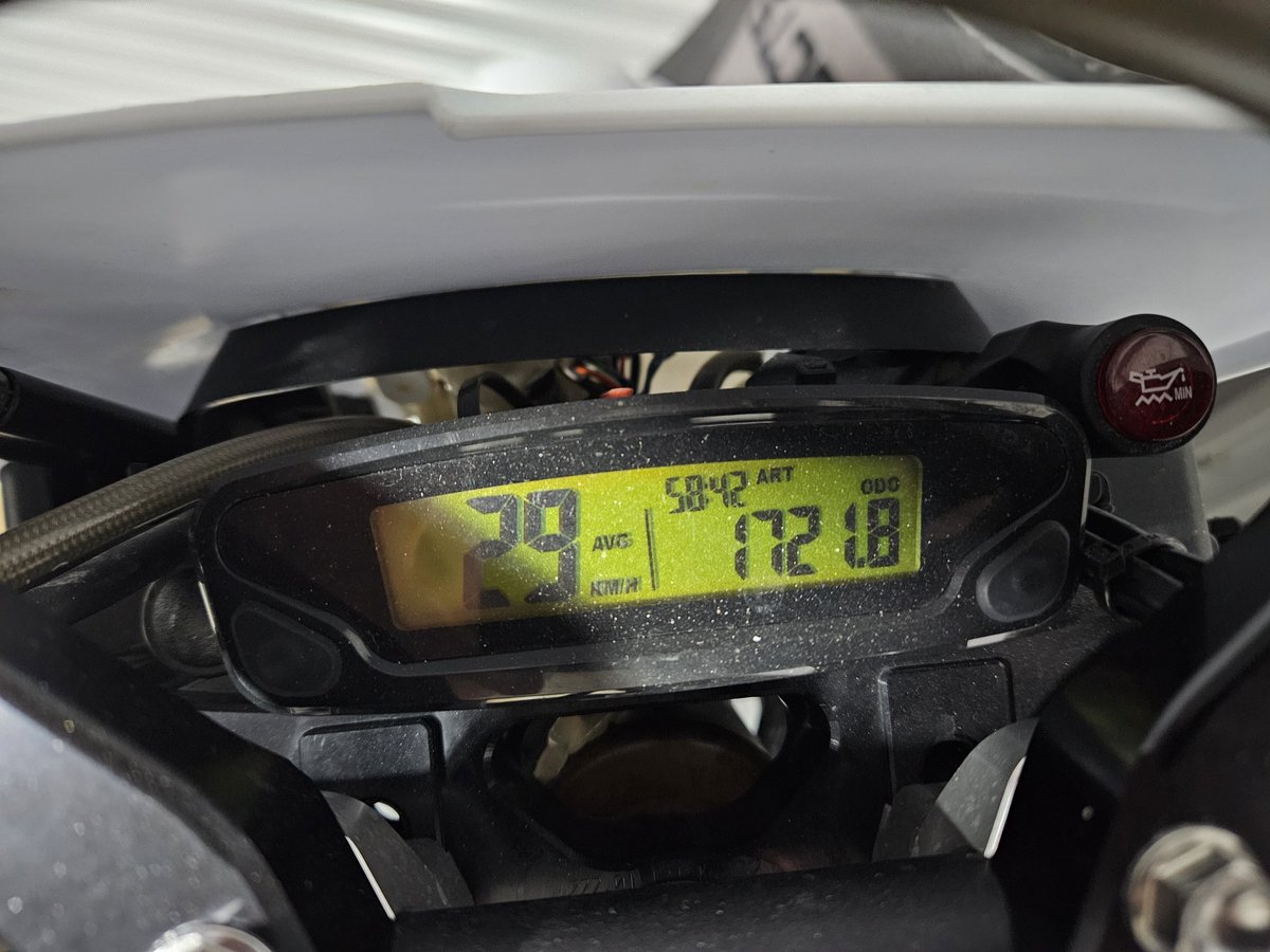 やまゆう tweet media