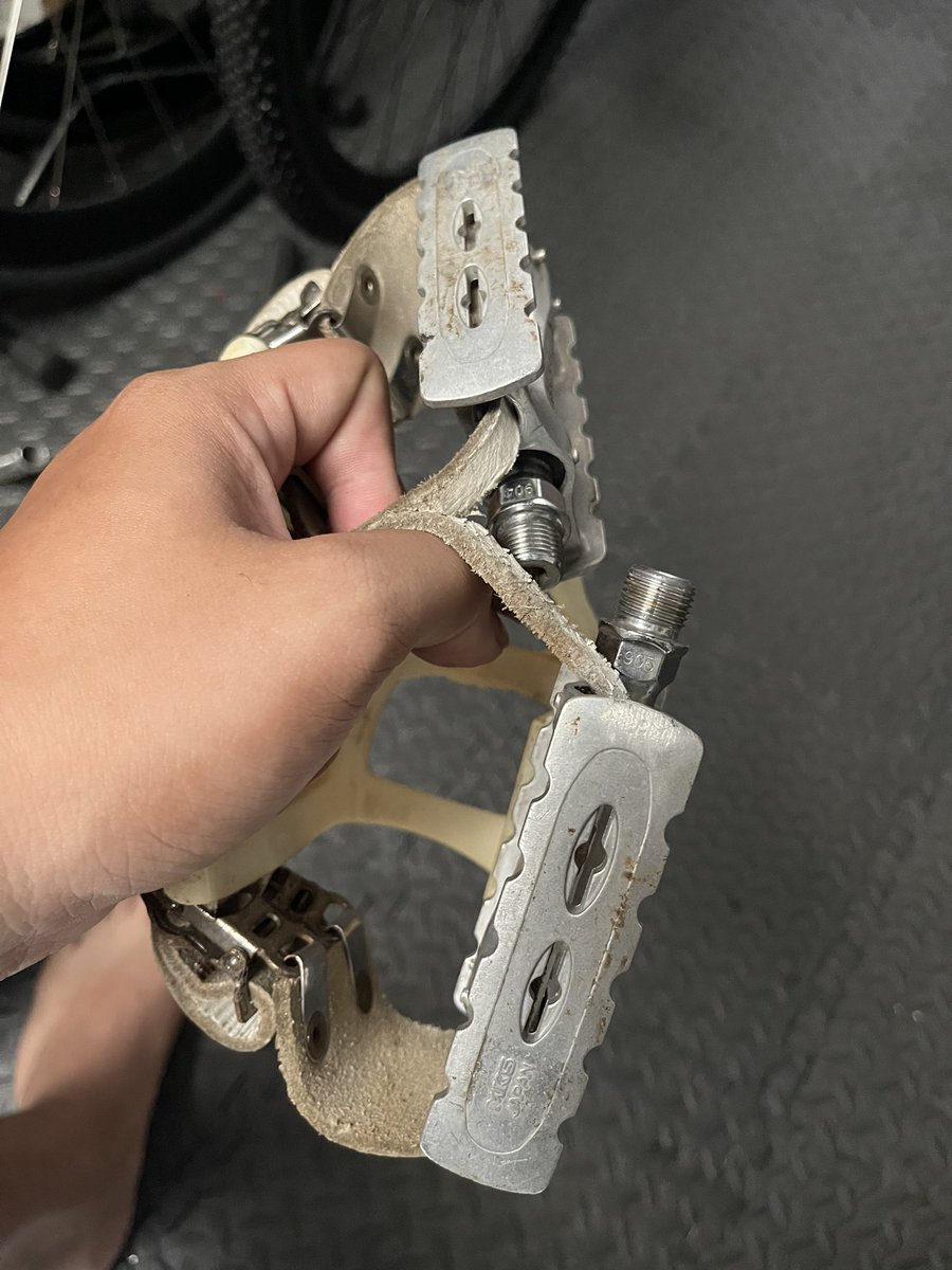 pepejet_'s tweet photo. Wts Pedal MKS CT-Lite + Eightinch double strap + unbrand toeclip doublegate (used) 850k
#fnfjb bogor kota

https://t.co/wQiMudAlVd https://t.co/iGriURs0qH