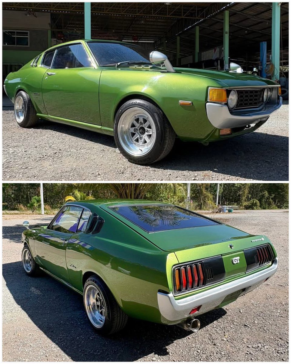 Perfect for #ToyotaTuesday … 💚 #ToyotaCelica #TA27 #Daruma