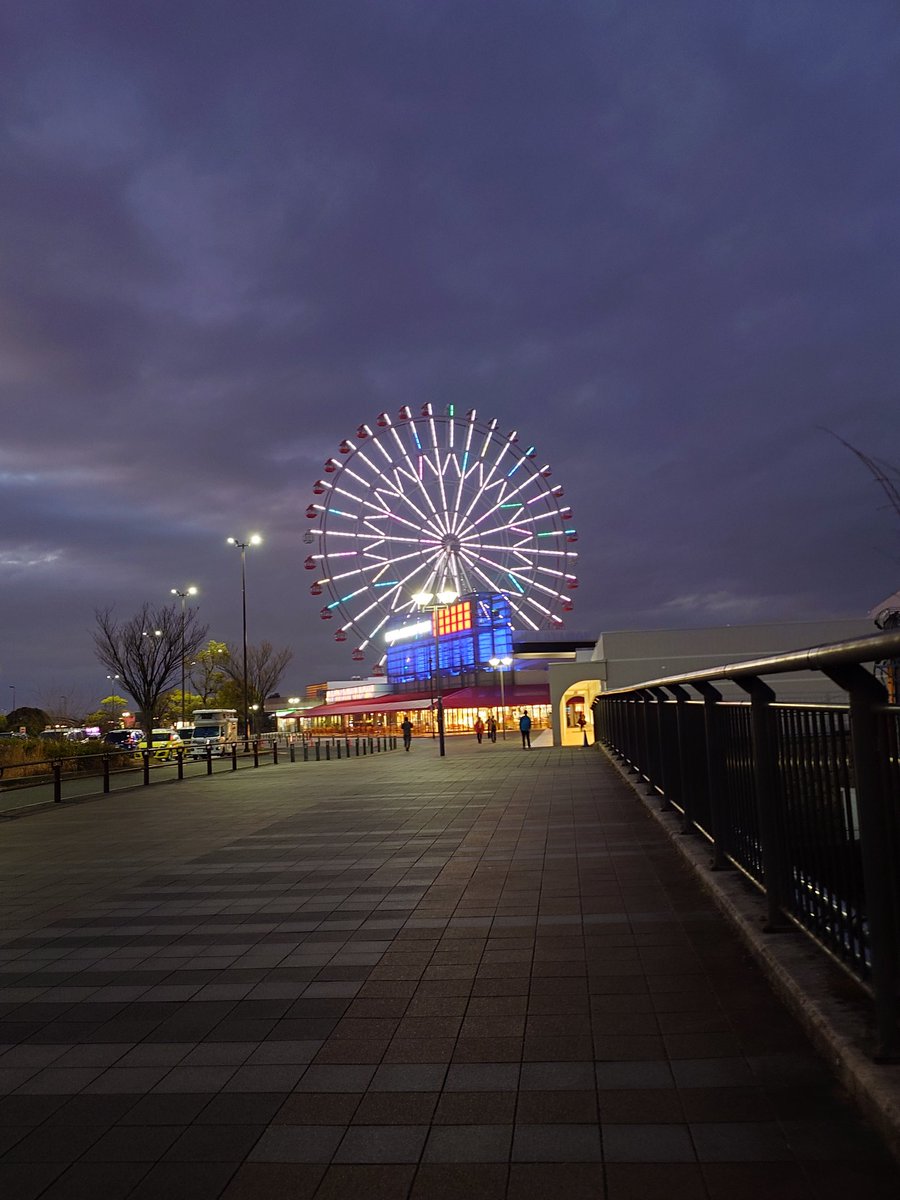 Post by 漆黒(kuro) on X: 1人観覧車