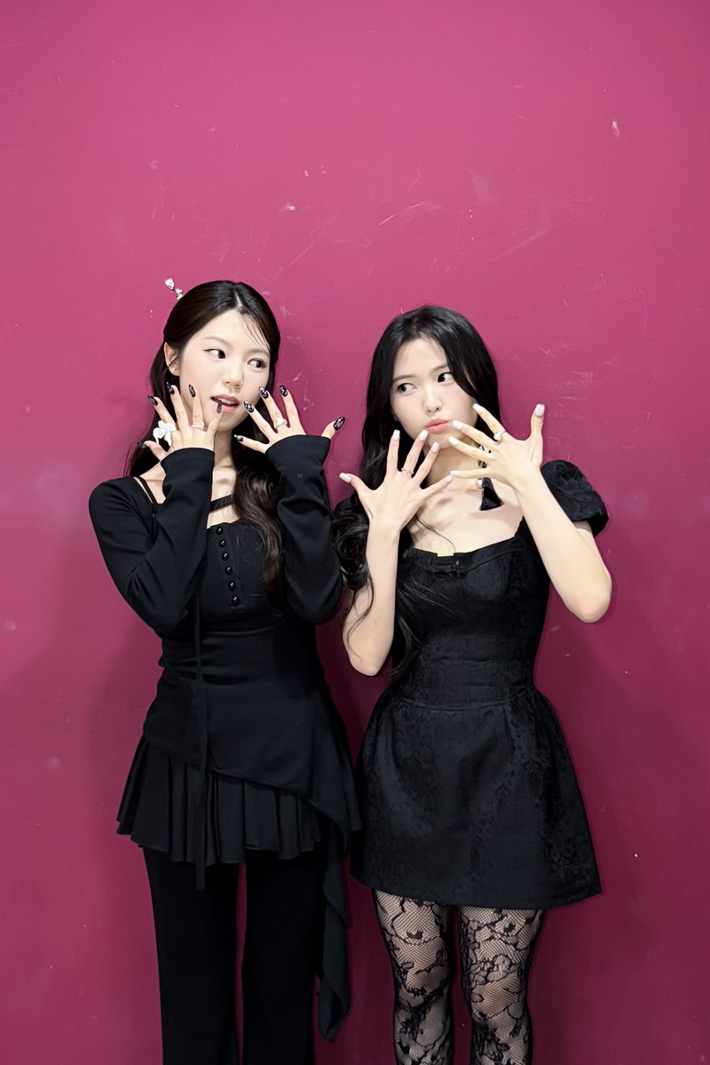 dodree_INNIT's tweet image. [📸]

Band LIVE로 들어도 완벽한 dodree (도드리) “꿈만 같았다“🦋

#dodree #도드리
#나영주 #이송현
#NaYeongjoo #LeeSonghyun
#INNIT #이닛