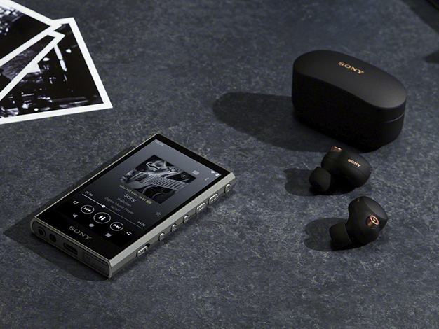 3年前の今日はウォークマンNW-ZX700シリーズとNW-A300シリーズの発売日