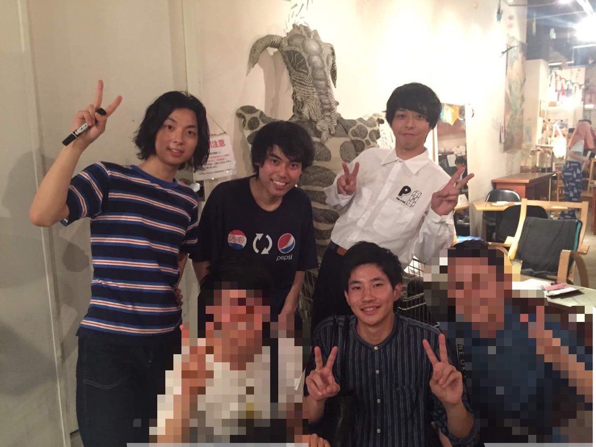 ❄️1月コンセプトライブ　バンド紹介🏂

【バンド名】
YK from シュンとしたイチモツ

【演奏内容】
PENs+のコピー

【意気込み】
ツインギタボの明るめマスロックです。変拍子たくさんなので、数えながら聴けください