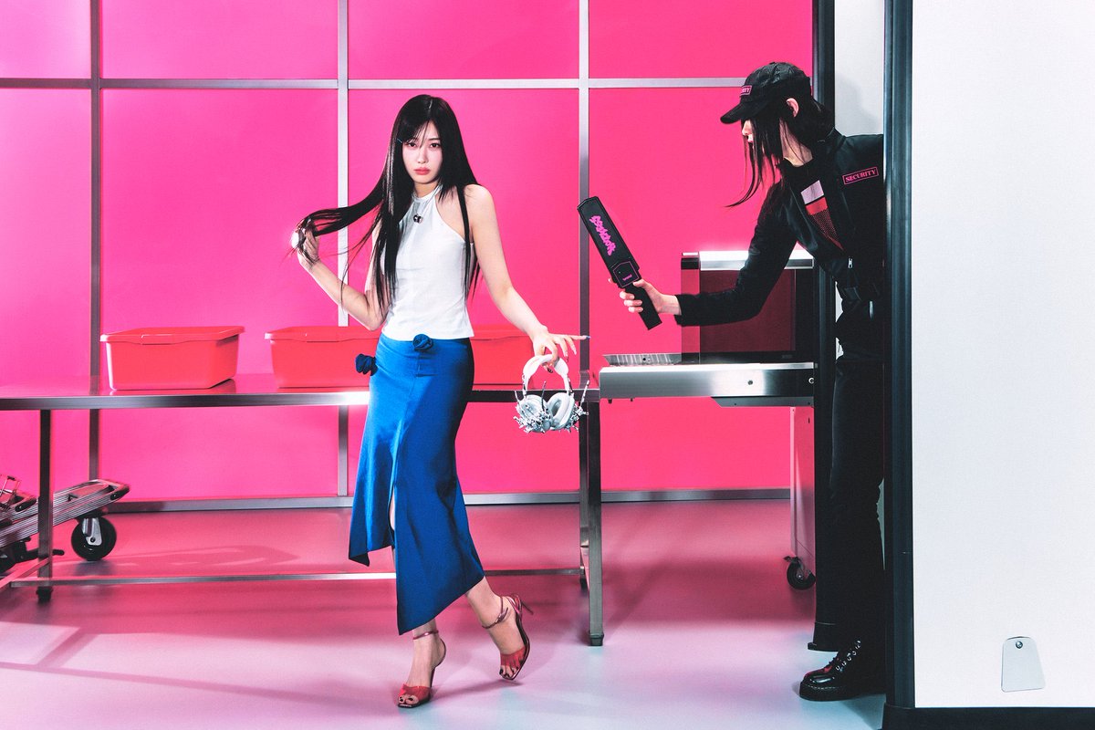 nayeonx's tweet photo. https://t.co/JubNf6udX2