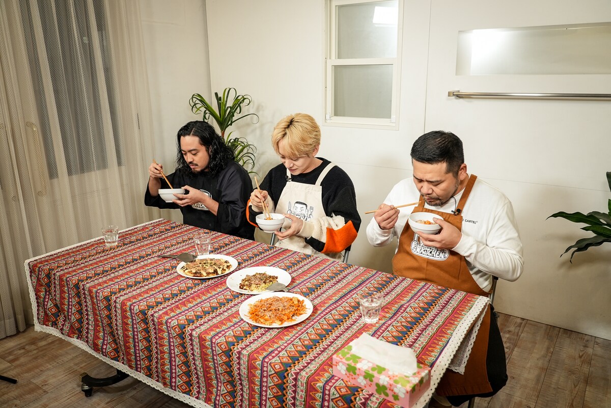 「漢 Kitchen」豪華ゲスト10本立て配信
第1弾はCreepy Nuts
natalie.mu/music/news/657…

R-指定とDJ 松永はキッチンというステージをどう乗りこなすのか

#漢Kitchen #CreepyNuts