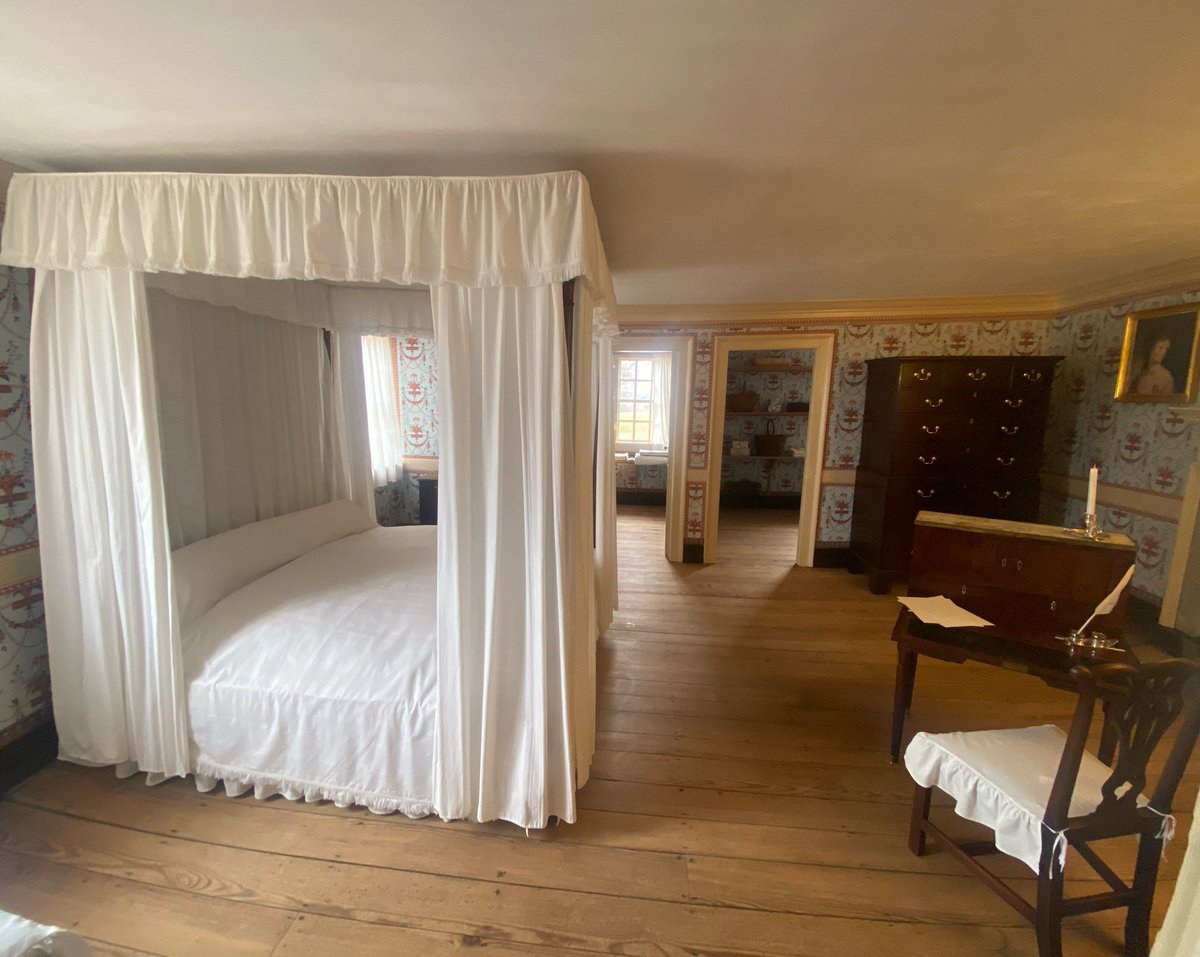 Military Tours tweet media