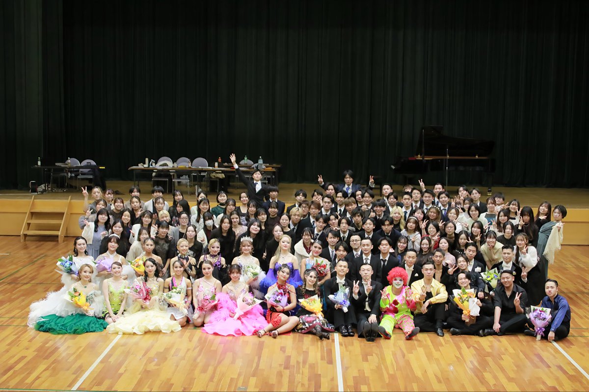 🎶中部フィナーレのご報告🎶
先日行われました中部フィナーレのお写真をいただきました！撮影のご協力ありがとうございました。

2025年度は16カップル28名の先輩方が卒部を迎えられました。おめでとうございます💐

先輩方のこれからのご活躍を心よりお祈り申し上げます！