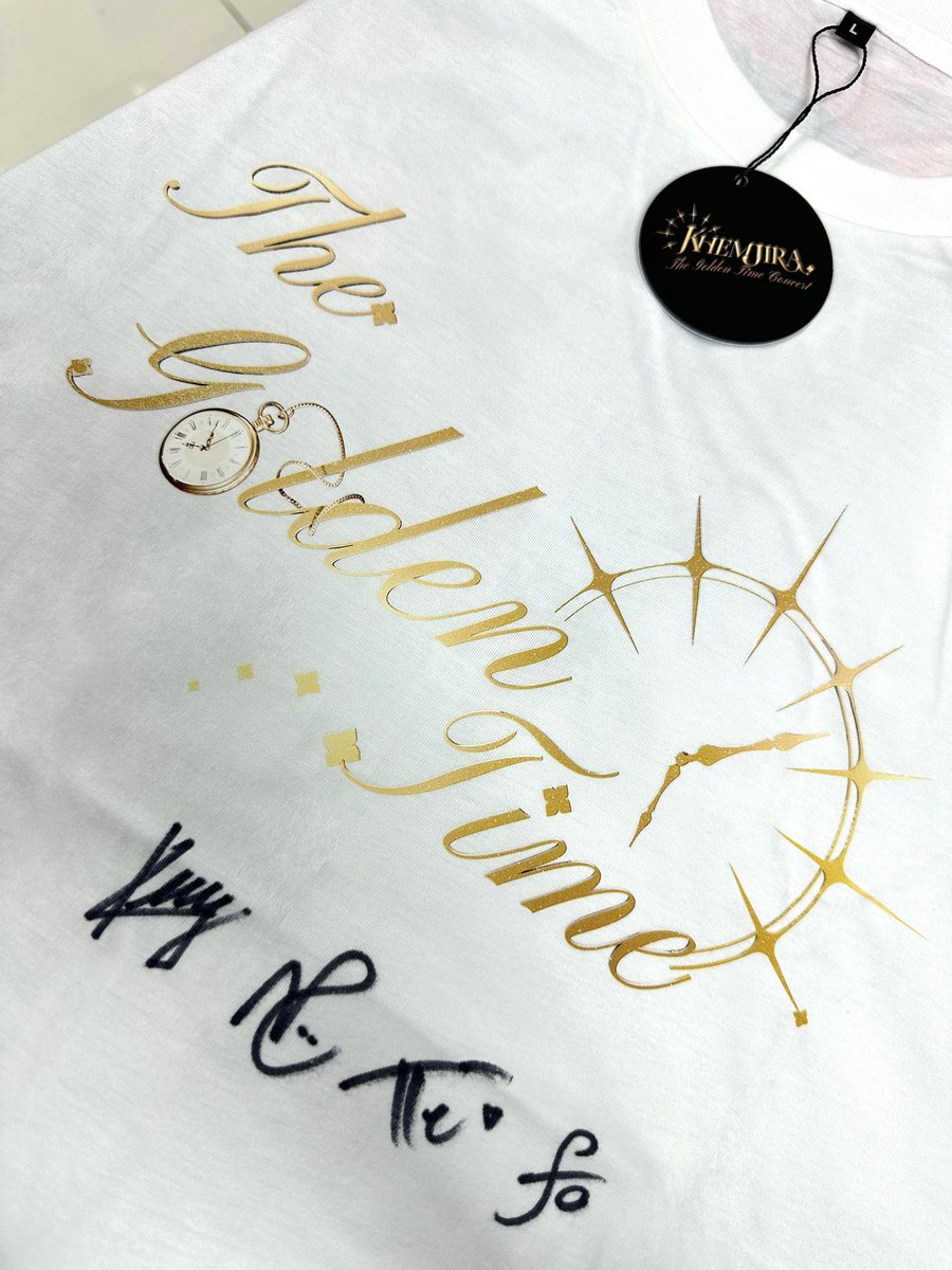 คอนจบ แต่พี่ไม่จบ
กิจกรรมการแจกเสื้อพร้อมลายเซ็นครบทั้ง 4 คน #ติดฝน #โอ๋โอ๋ #KhemjiraConcert ติดตามในแอพฟ้านะจ้ะ❤️