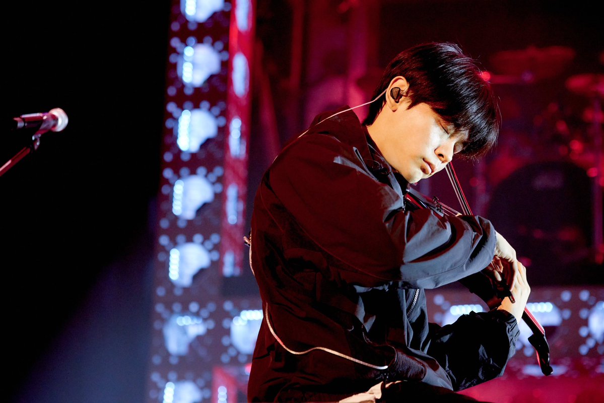 이런 사진들 많이 올려주세요♡