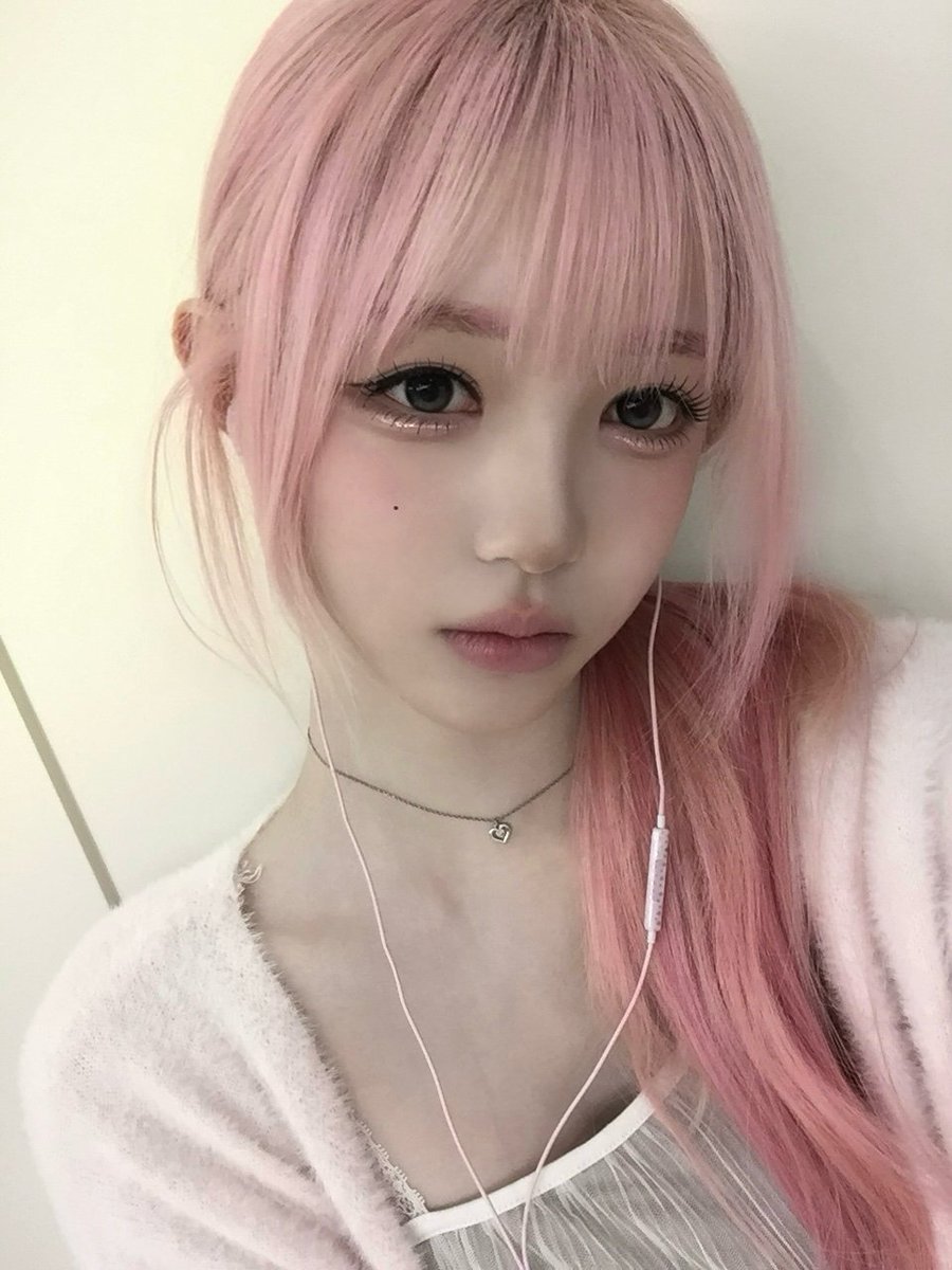 gapyeonghaus's tweet image. [260127]
#tripleS Kim Chaewon fromm update 🎀

#ChaeWon #채원 #김채원 #チェウォン