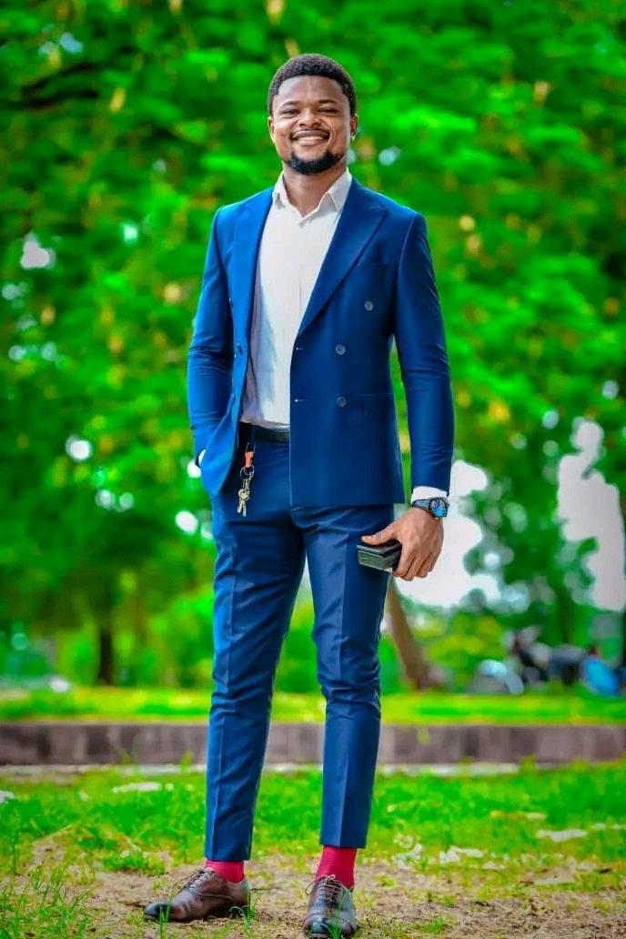 En ce jour de mon anniversaire, je prie que Dieu nous guide et nous unisse pour libérer pacifiquement notre pays de la mauvaise gouvernance. <a href="/ElieMugalu/">Elie Mugalu Officiel 🇨🇩</a>  <a href="/JosephEdeba/">𝗝𝗼𝘀𝗲𝗽𝗵 𝗘𝗱𝗲𝗯𝗮</a>