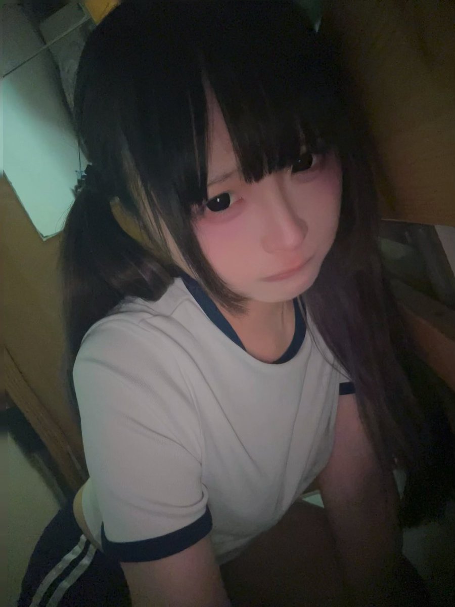 ねむり tweet media