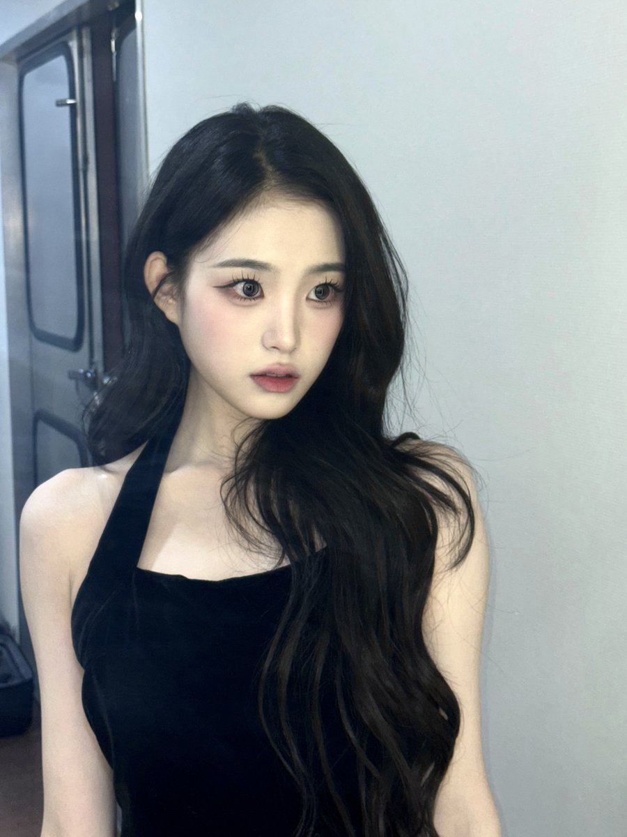 triplescosmos's tweet image. Darkness .. of twentythree 🥀

#tripleS #트리플에스 #トリプルS
#トリプルエス #トエス
#JiYeon #지연 #ジヨン