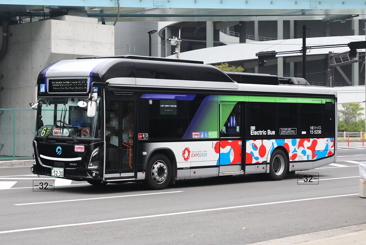 大阪シティバス Osaka City Bus なにわ230あ5230 ZAC-LV828L1 港15