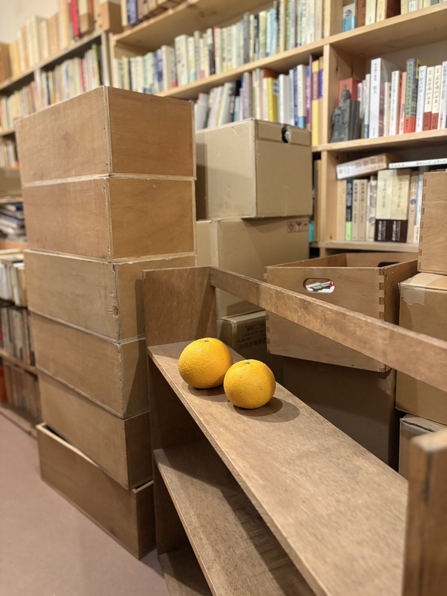 冬の古本まつりジュンク堂書店福岡店MARUZENギャラリー
タケシマ無事撤収終わりました！
寒いなかご来場くださったお客様方、お誘いくださった本々堂さん、出店者の皆さん、ギャラリーの的野さん、ジュンク堂スタッフの皆さんに感謝です。
今年に入り、在庫の管理が上手くなってるのを実感しました