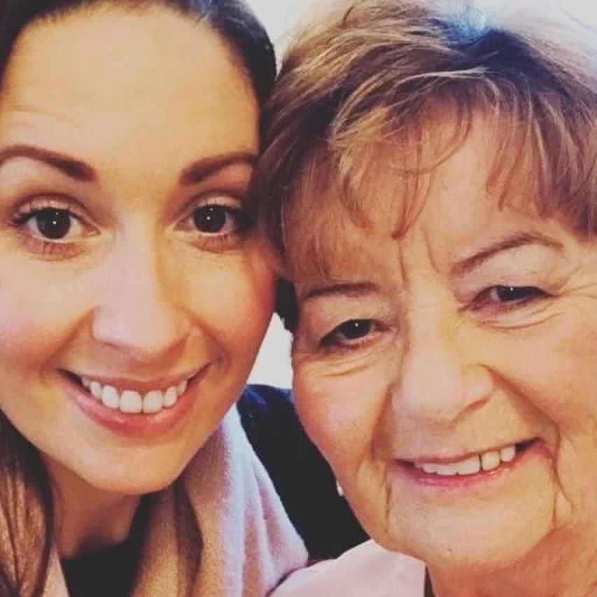 the_traitors_'s tweet image. Traitors winner Rachel shares that her mother has sadly passed away.