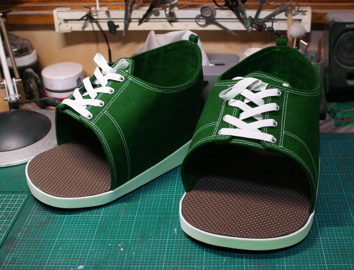 ドゥーフェンシュマーツ 【Commission Open】 (@Nautilus20000