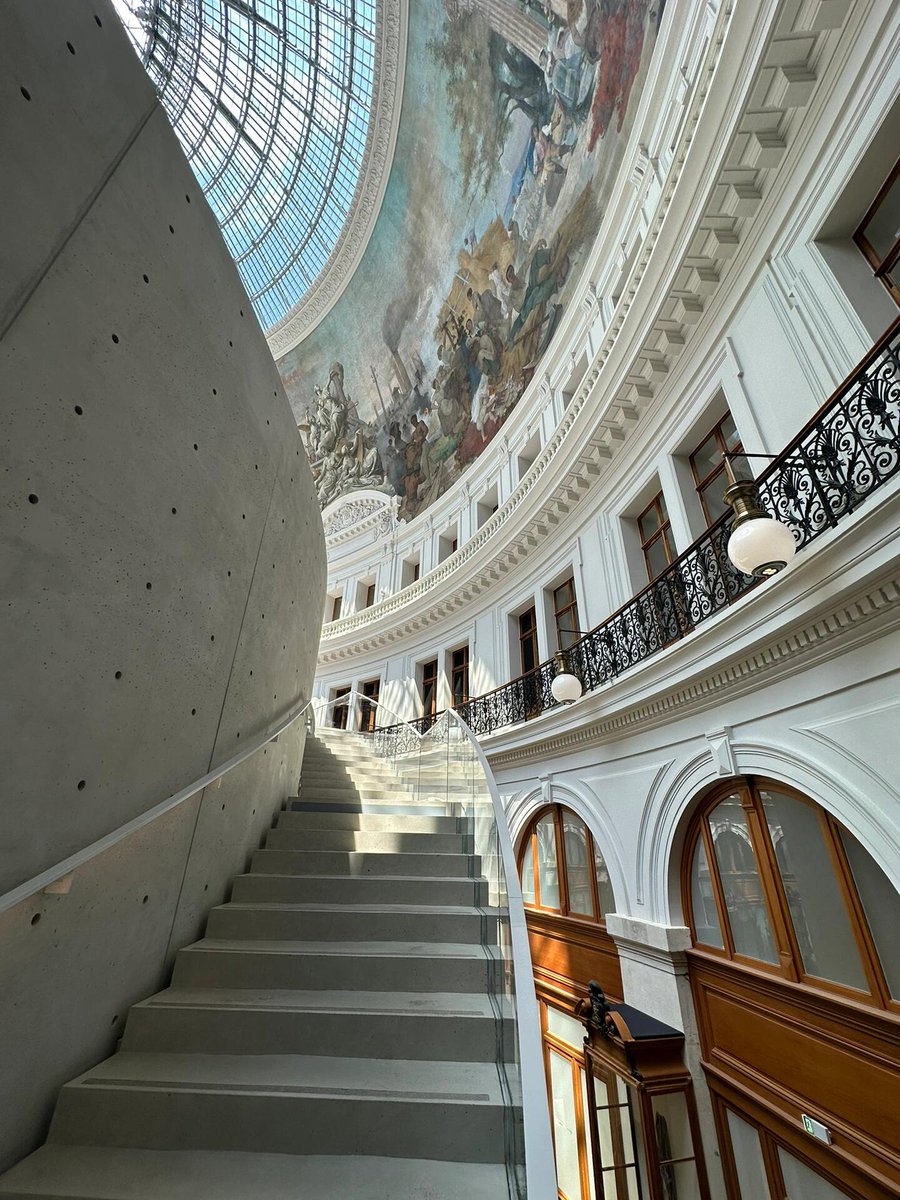 rish990's tweet image. 逛不完，根本逛不完
#巴黎